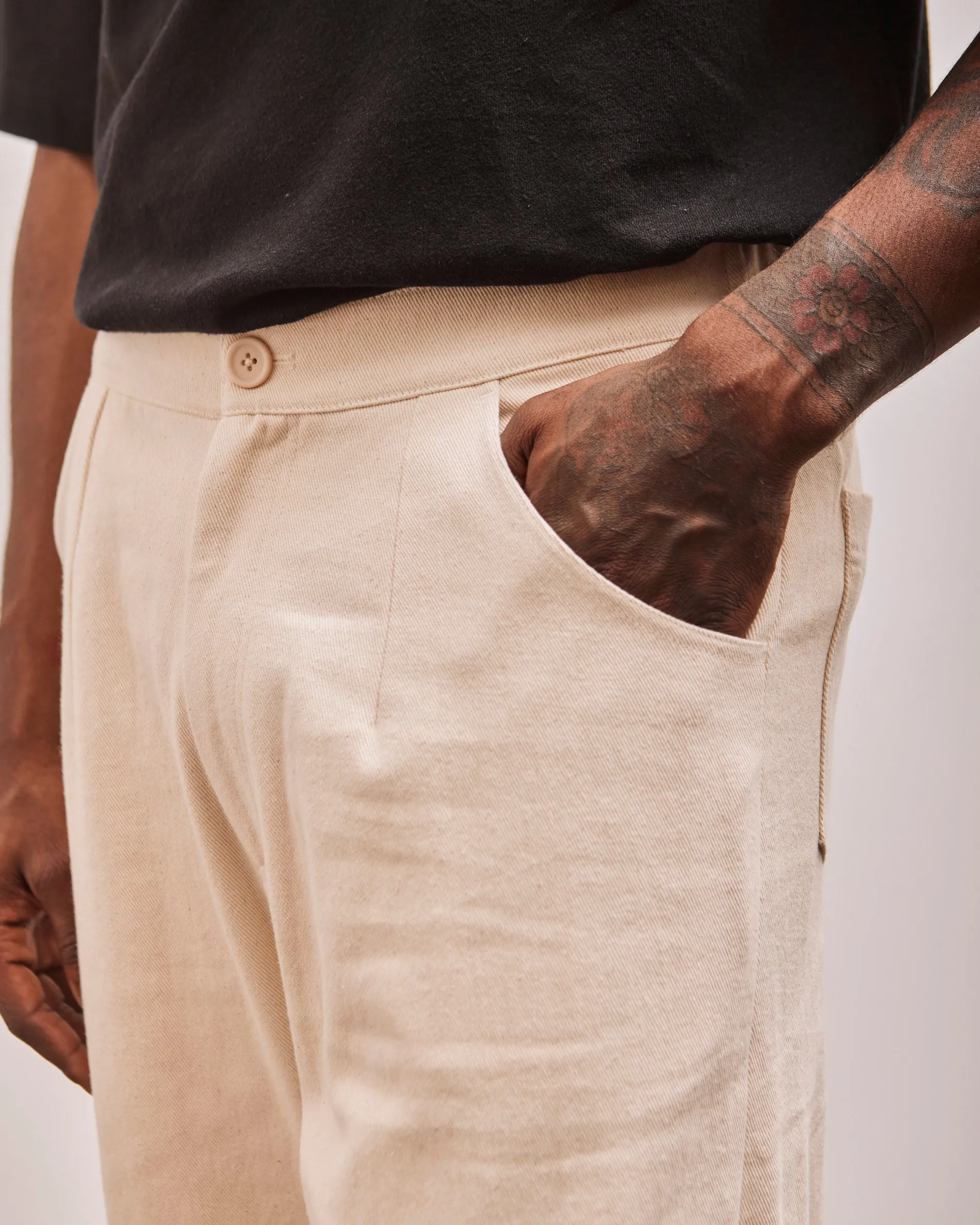 7115 Unisex Signature Curved Leg Trouser, Off-White