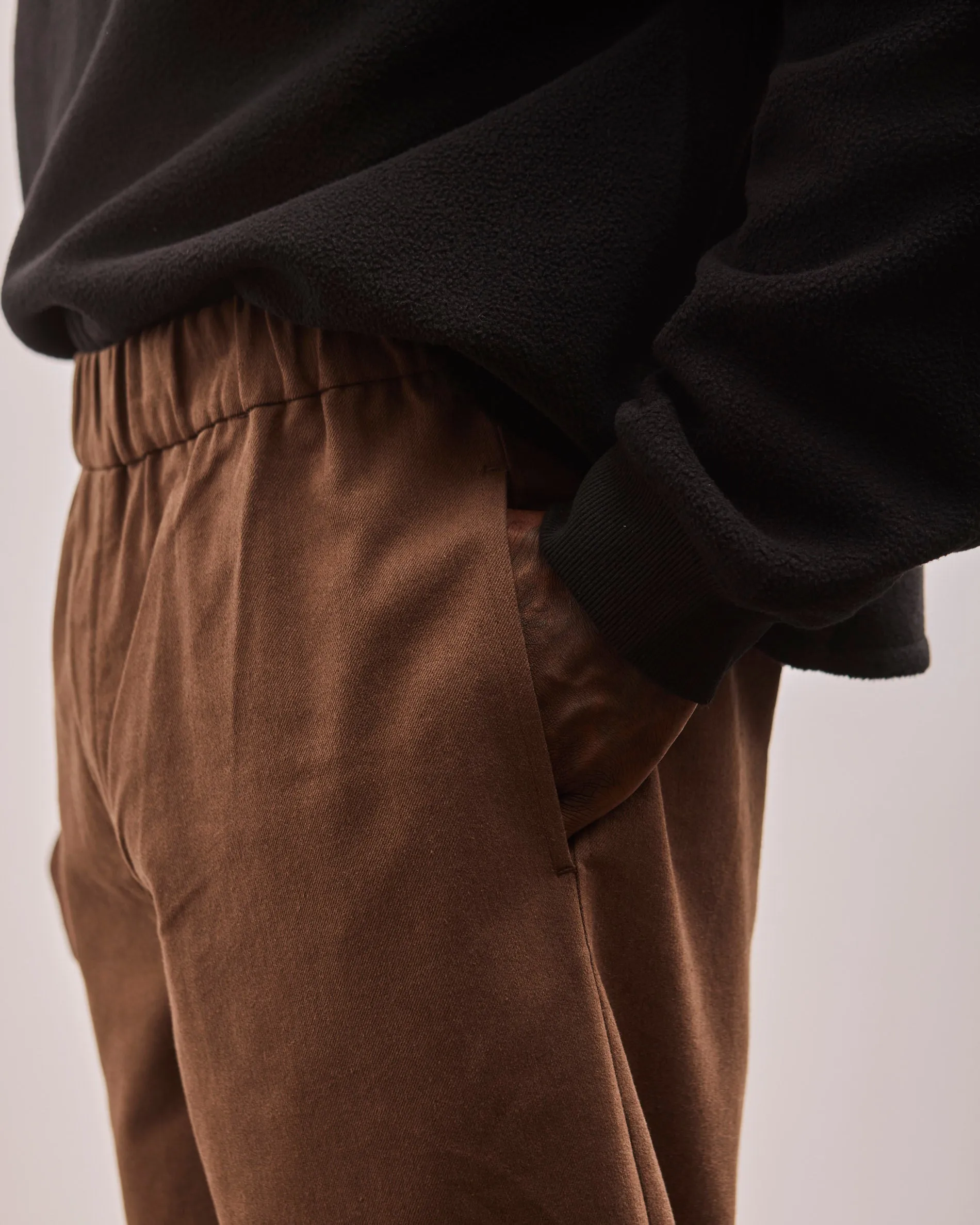 7115 Unisex Signature Elastic Pull-Up Trouser, Brown
