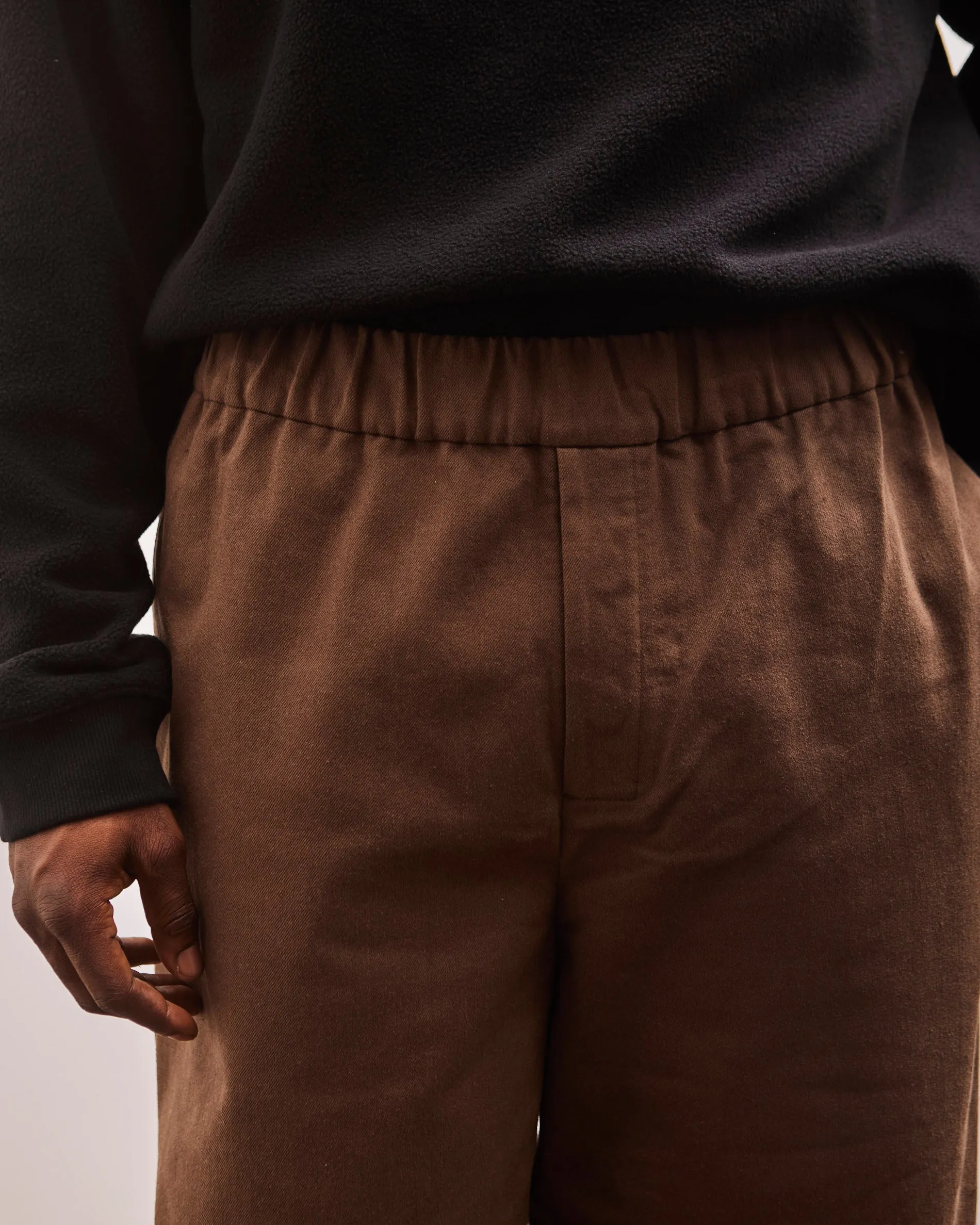 7115 Unisex Signature Elastic Pull-Up Trouser, Brown