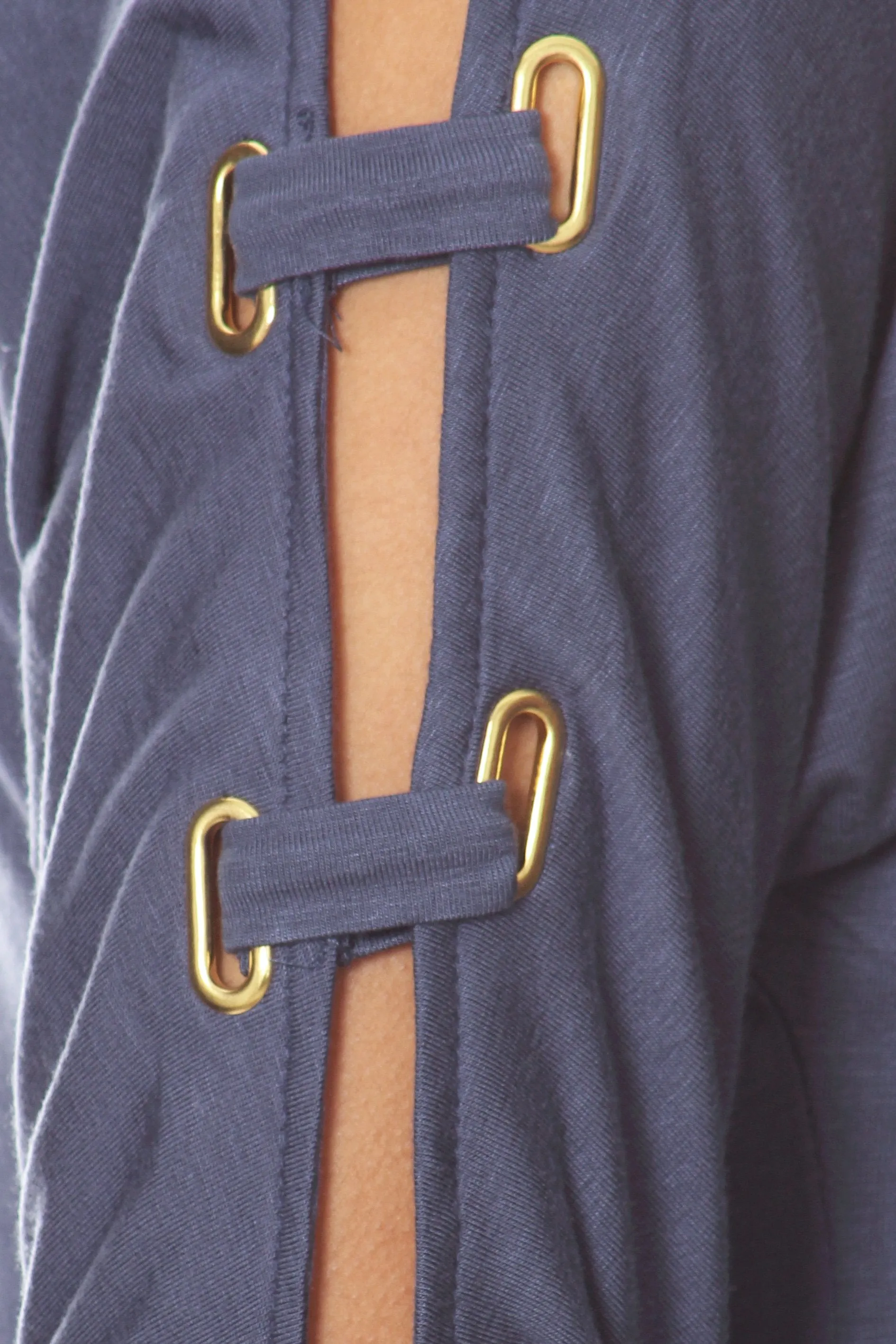 Grommet Sleeve Scoop Neck Knit Top