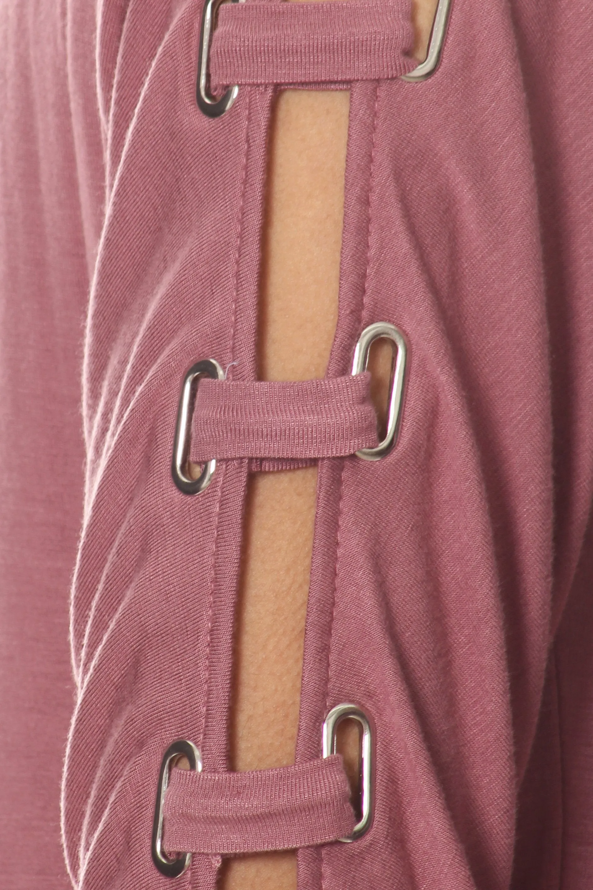 Grommet Sleeve Scoop Neck Knit Top
