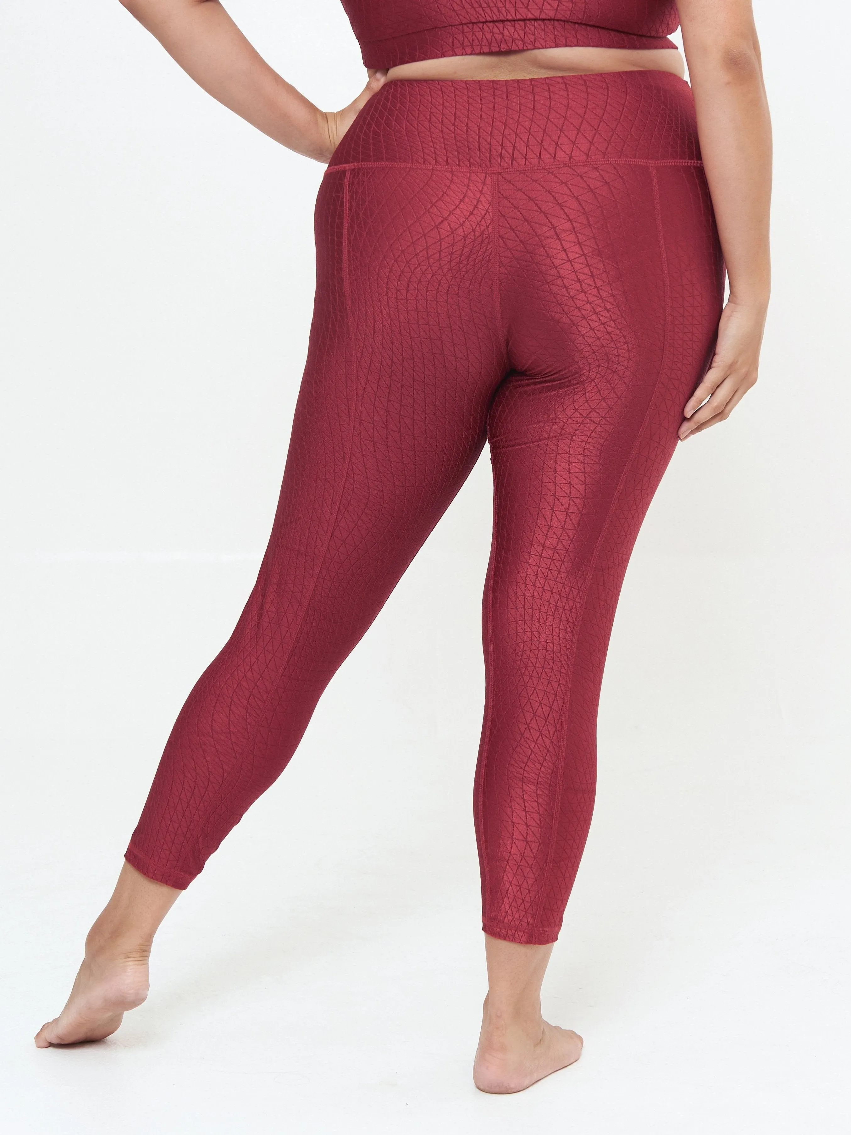 Hi-Rise Capri - Pomegranate Cube Pattern