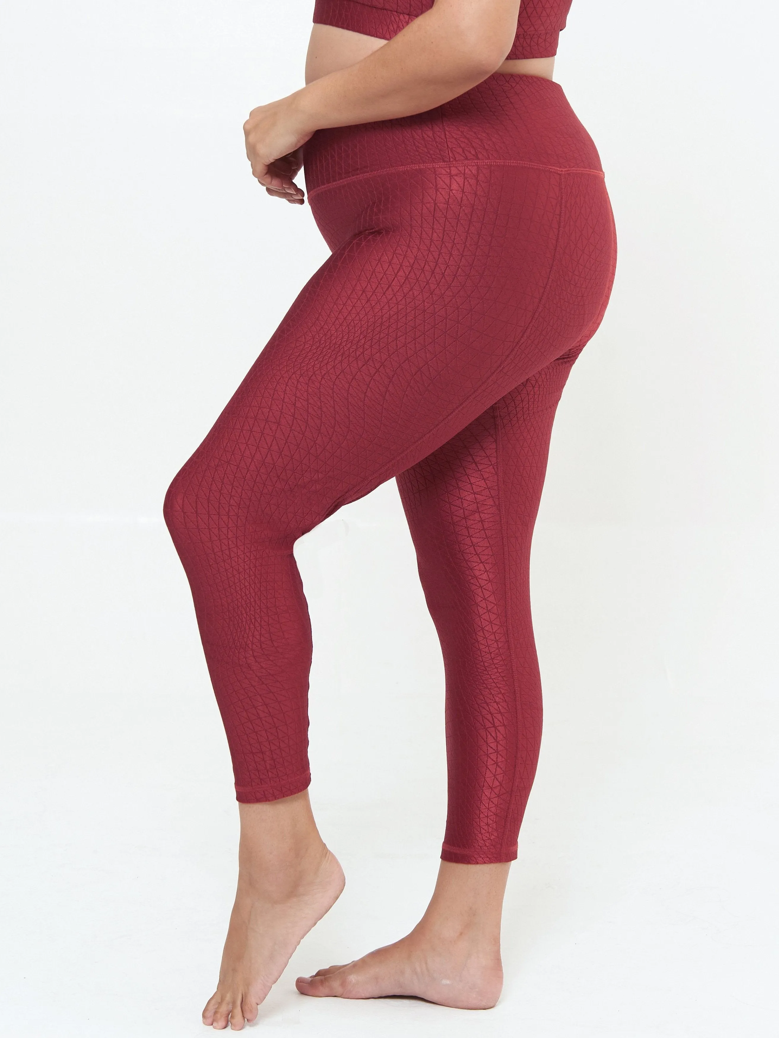 Hi-Rise Capri - Pomegranate Cube Pattern