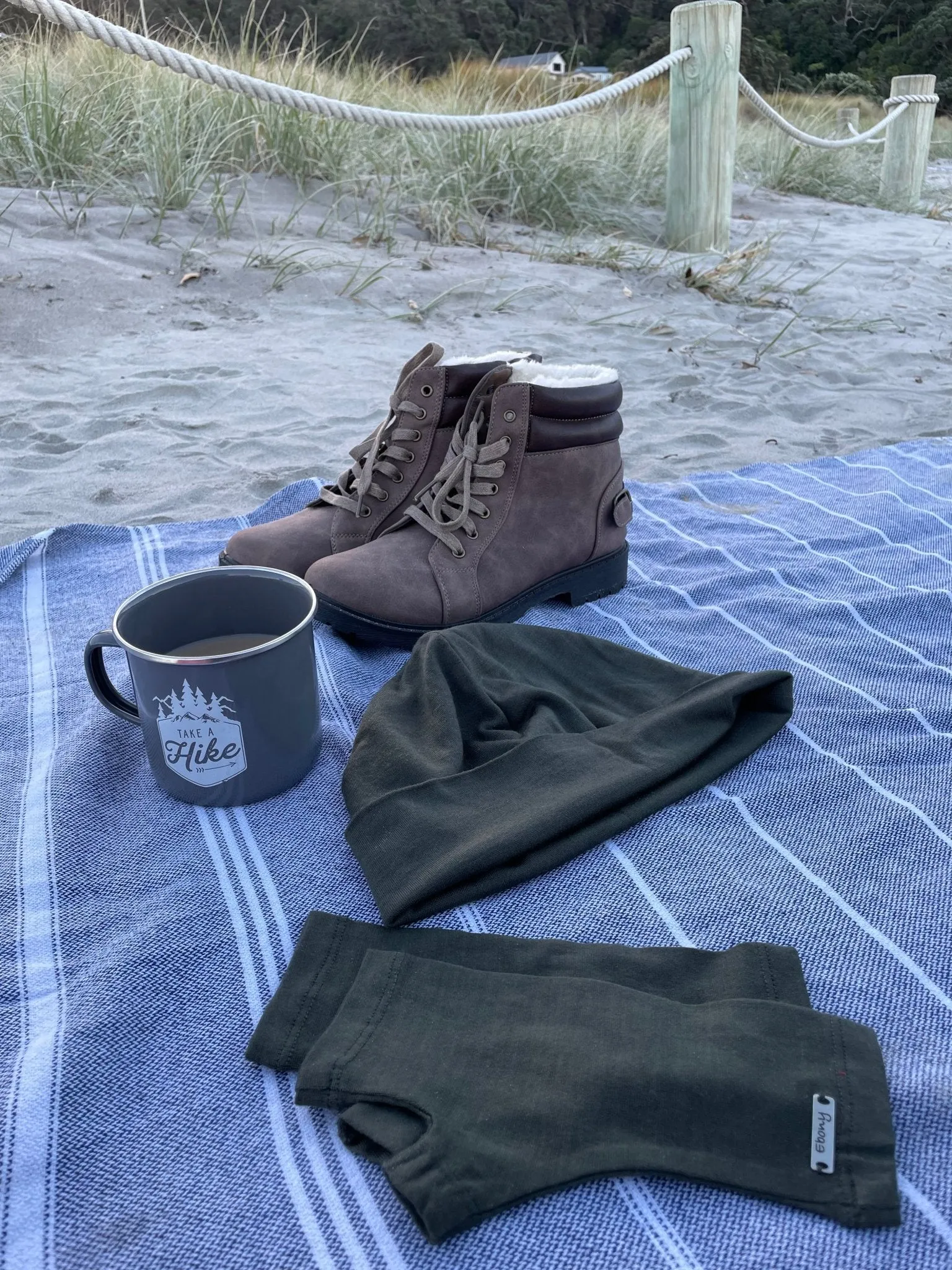 MERINO WOOL FINGERLESS GLOVES KHAKI