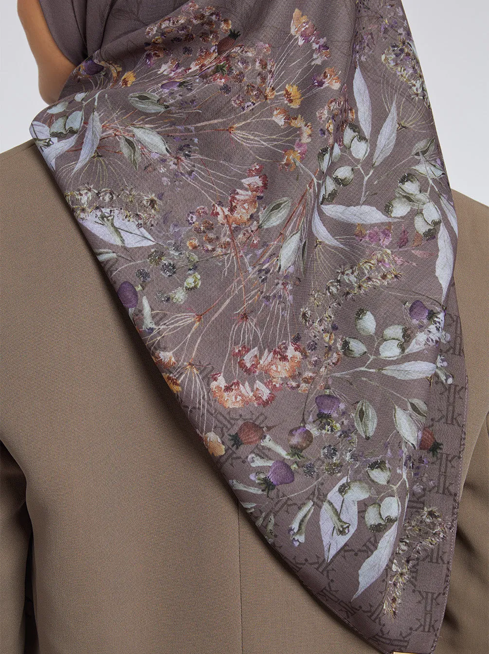 SENARA SIGNATURE SCARF MIDNIGHT PLUM