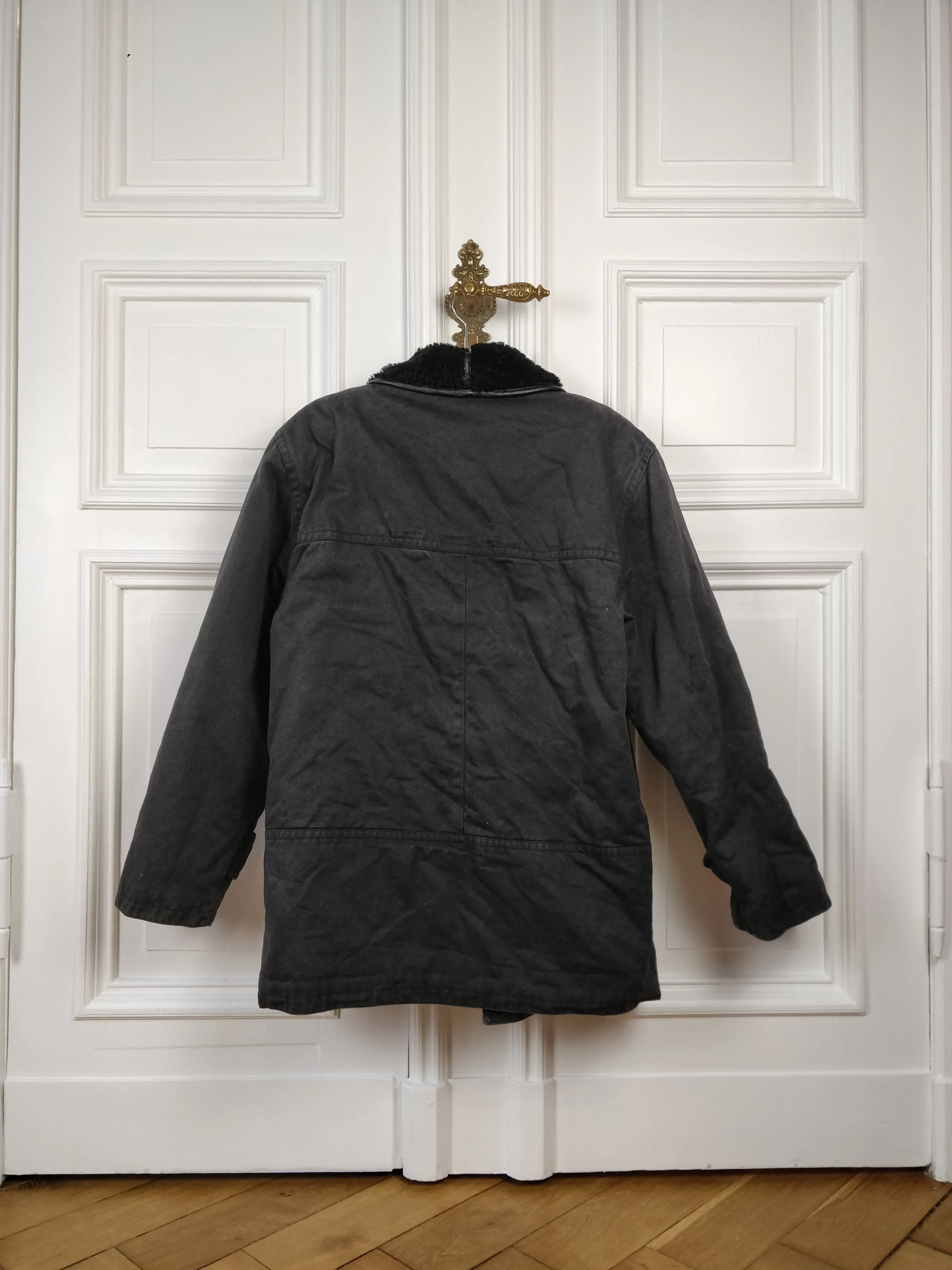 The Black Faux Sherpa Coat | Vintage cotton winter coat with faux sherpa collar lined padded faux shearling coat jacket M
